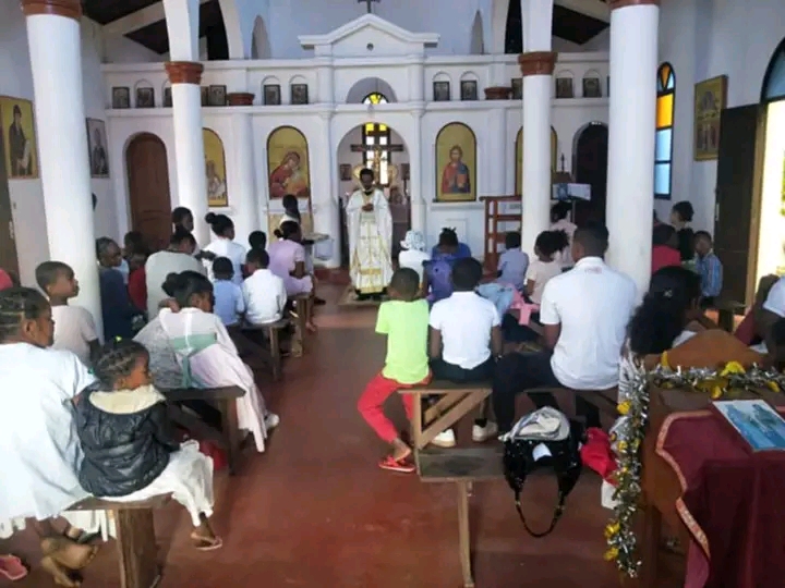 Chorale paroissiale pendant l'office
